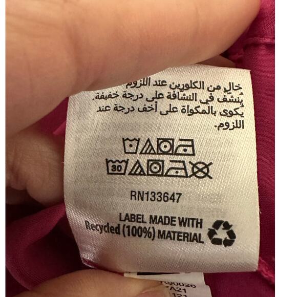 And Now This Fuchsia buttoned long sleeves blouse size Small - Picture 5 of 14